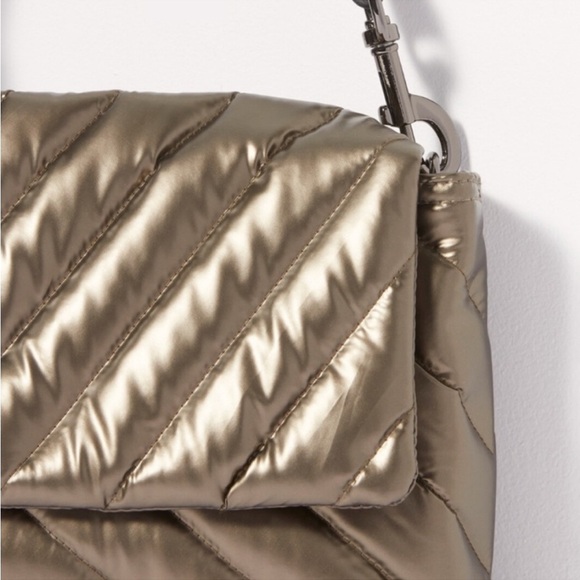 THINK ROLYN Limelight Handbag in Pearl Pyrite - Picture 5 of 9